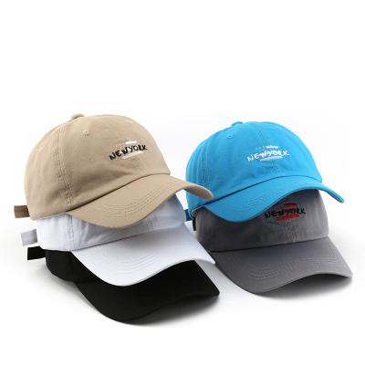 China COMMON Hats Men's Wholesale Washed Cotton English Letter Applique Distressed Baseball Cap for sale