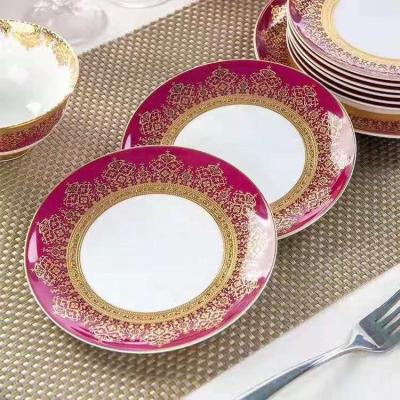 China 60pcs workable for 10 person luxury fine bone china dinner set with royal design for sale