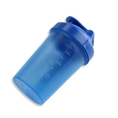 China Viable Fitness Plastic Milkshake Cup Water Sports Cup Protein Mix Powder Shaking Cup for sale