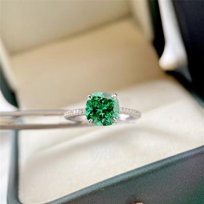 China Aimgal TRENDY Jewelry Wholesale S925 Fine Silver Plated 18K Gold 2ct Green Cushion Cut Diamond Ring Lab for sale