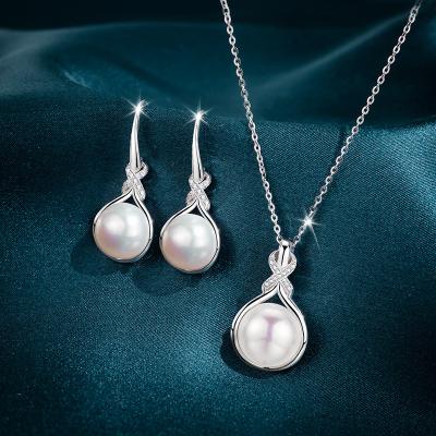 China FASHIONABLE Jewelry S925 Silver Freshwater Pearl Micro Set Aimgal Zircon Necklace Set For Women for sale