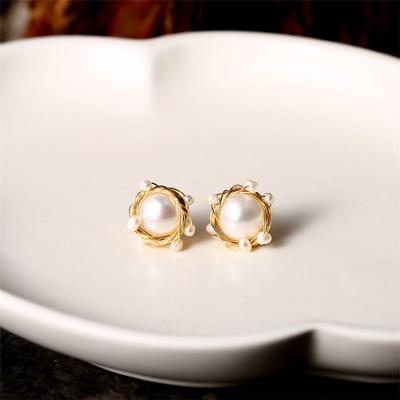 China Trendy Small Gold-Embedded S925 Needle Silver Earrings 14K Freshwater Aimgal Pearl Earrings Natural Pearl Earrings For Women for sale