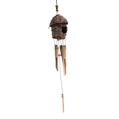 China Customized Viable Wholesale Thatched Wind Chimes Bird House For Outdoor Crafts Hanging Grass Hummingbird House for sale