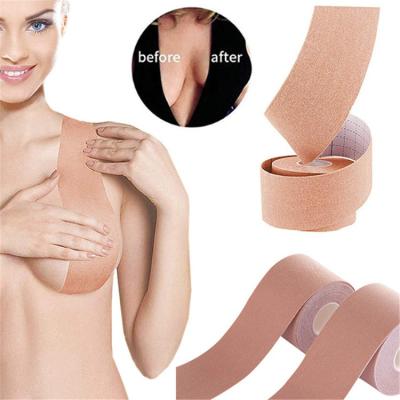 China Underwear Accessories Tape Factory Lift Up Women Vegan Boob Lift Tape Box And Nipple Cover Self Adhesive for sale