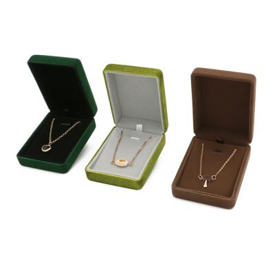 China Jewelry Display And Jewelry Display Gift Packaging Handmade Necklace Personalized Velvet Packaging Jewelry Box for sale