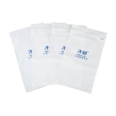 中国 0.05 0.06 0.07 0.08mm 自閉式プラスチック袋 PE PP CPE OPP 販売のため