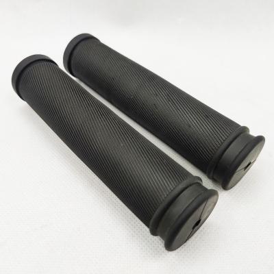 China Comfortable High Quality Soft Rubber Bicycle Grip Grips Black Durable Bicycle Handlebars Grip for sale