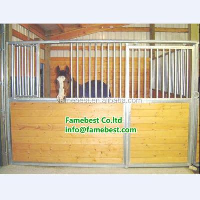 China Horse House 3.6x2.2m Galvanized Horse Stable With 20/25/32 Mm Bamboo Wood for sale