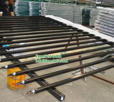 China Easily Assembled Tubular Security Fencing Black Powder Coating for sale