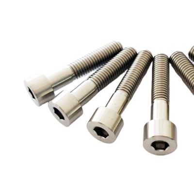 China Gr5 Motorcycle Anodized Vacuum Coating Titanium Bolts Torx Head Bolts Screws Motorcycle for sale