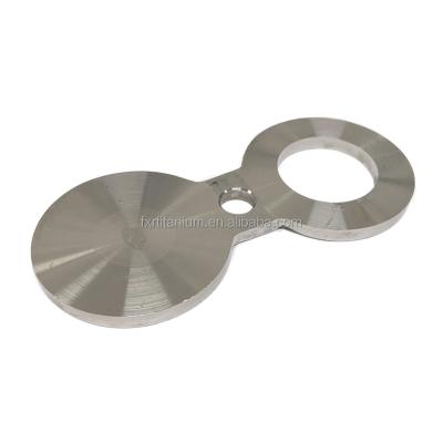 China Customization Gr2 Industrial Full Specifications High Strength Oil/Power/Chemical/Construction/Gas Standard Used Titanium Alloy Spade And Ring Spacer Flange for sale