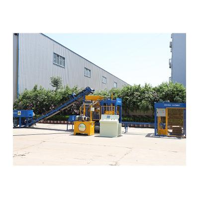 China Hotels Automatic Block Machine QT4-15 Concrete Block Machine Cavity And Solid Block Machine for sale