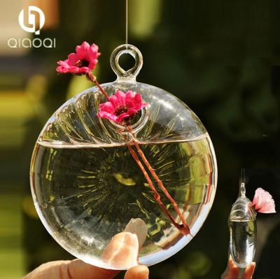 China Custom Design Flat ball type transparent glass vase can hanging China Factory for sale