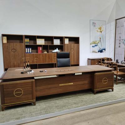 China 2020 Luxury Executive Desk Table Solid Walnut Walnut Veneer Desk Table 3.2m for sale