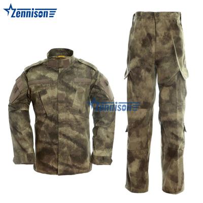 中国 OEM Anti-Static Military Uniforms Combat Camouflage BDU Army Suit 販売のため