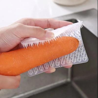 China Viable soft pe material fruit vegetable pot household kitchen multifunctional cleaning brush for sale