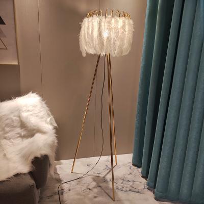 China Modern American Contracted Tripod Feather Floor Lamp For Living Room for sale