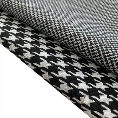 China Stain Resistant New Design Polyester Spandex Like Houndstooth Jacquard Knitting Yarn Dyed Fabric For Garment for sale