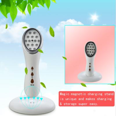 China LED Photon Therapy Iontophoresis Radio Frequency Skin Device Rechargeable for sale