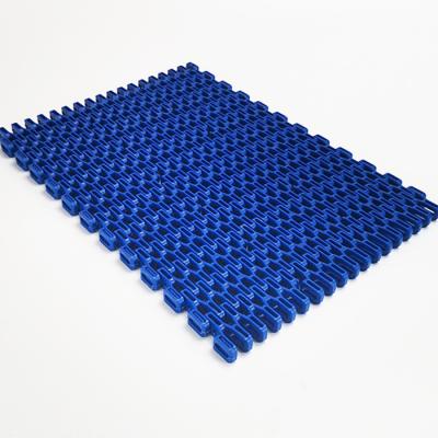 China Wholesale Price Heat Resistant Goods Factory URI-SNB-l Curve Mesh Modular Conveyor Belt Flush Grid Wire Net Plastic Belt for Food Industry for sale