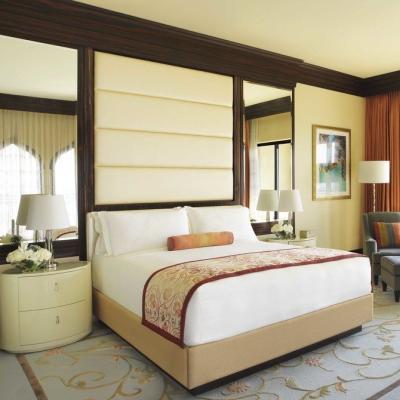 China Contemporary Customized Modern Hotel Bedroom Furniture Set 5 Star Ritz-Carlton Hotel Furniture for sale