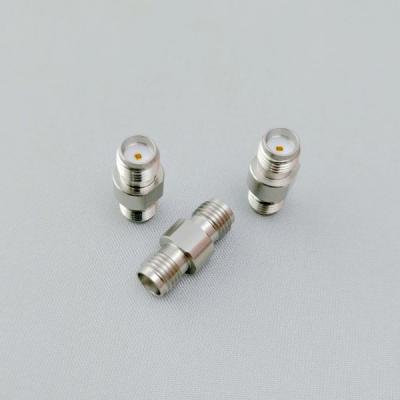 Chine Femelle à l'adaptateur coaxial femelle 18GHz ASMFSMF00 du câble SMA de micro-onde à vendre