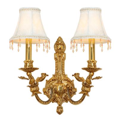 China European Rococo Wall Lights American Style Wall Lamp Brass Double Arm With Shade Classic For Hotel Bedside for sale