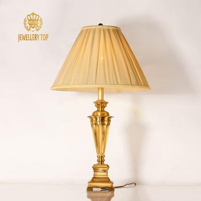 China Online shopping bed side table lamp table lamps classic luxury antique brass brass centerpiece from EUROPEAN Jewellerytop for sale