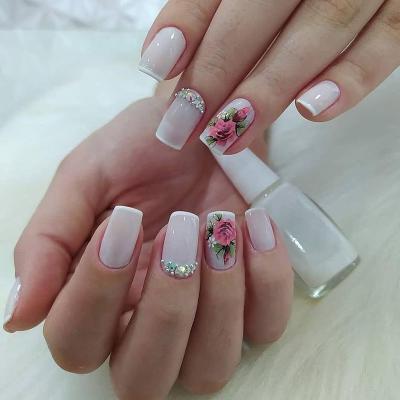 China Not easy to break; Full Coverage Artificial Nail Good Flexibility Popular Products New Tips Luxury Nail Art Flowers White Press On Nails With Rhinestones for sale