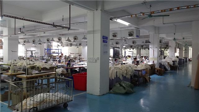 Verified China supplier - Guangzhou Yinze Fashion Company Ltd.