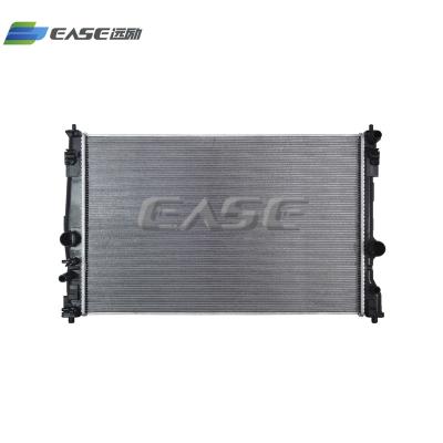 China Engine Cooling System 13695 Radiator For 18 TOYOTA CAMRY 4CYL rad 16400-F0020 / 16400-F0021 for sale