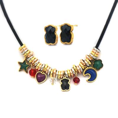 China BOHEMIA Custom Lady's Rainbow Chain Pendant Necklace Fashion Charm Colorful Gold Pendant For Women for sale