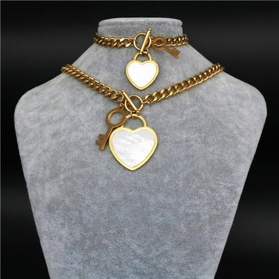 China Newest CLASSIC Shell Style Stainless Steel Jewelry Sets Fashion Heart Shape Main Jewelry Gold Color Necklace Bracelet Sets For Women Gift for sale