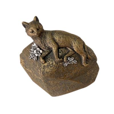 China Wholesale Custom Viable Resin Memorials Pet Urn For Dear Cat Dog Ashes Keepsake for sale