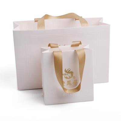 China Recyclable Custom White Cardboard Jewelry Shopping Shopping Bag With Logo for sale