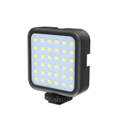 China Mamen wholesale L36 built in battery portable video light photography fill light panel led light for camera factory price 78.15*66.60*30.00mm for sale