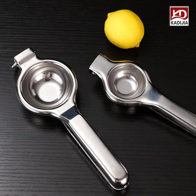 China Stocked Stainless Steel Lemon Clip Kitchen Accessories Fruit Squeezer for sale