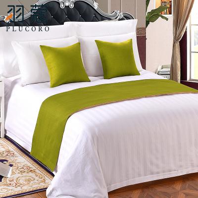 China Nondisposable Plain Color Luxury Hotel Bed Runner And Linen Hotel Bed Runner Decorative Cushions for sale