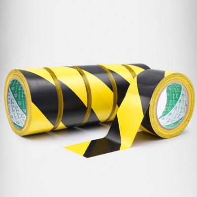 China Heat Resistant Reflective PVC Tire Glow In The Barrier Dark Black Caution Barricade Floor Yellow Spotting Warning Device for sale