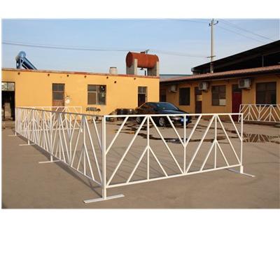 China Removable Powder Coated Crowd Control Triffic Crash Barrier for sale