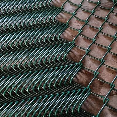 China Chinese Plain Weave Factory Chain Link Fence Wire Mesh Rolls Diamond Chain Link Fence for sale