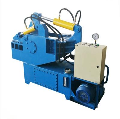 China Q43-25 Small Size Scrap Metal Shearing Machine Hot Selling for Steel Iron Copper Recycling zu verkaufen