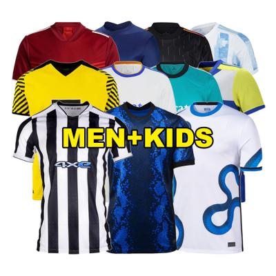 China 2022 New Quick-Drying Breathable Soft Football Shirts American Football Practice Jersey Soccer Uniform T-Shirts for sale