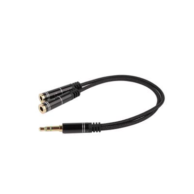 China Luxurious Car Earphone Splitter 3.5mm Mic Stereo Y Splitter 3.5mm TRRS Male To Dual 3.5mm TRS Female Combo Audio Adapter for sale