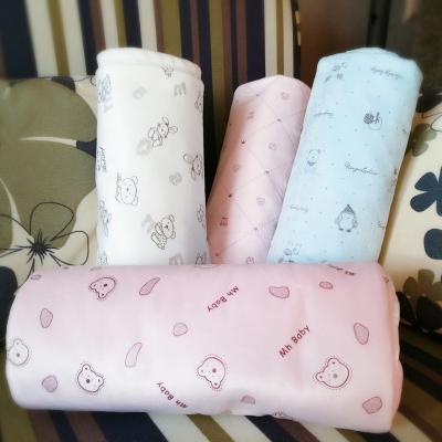 China Super Soft Children's Double Lamb Printed Folded Down Mini Baby Blanket Nap Quilt for sale