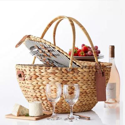 China Durable High Quality Fabric Rattan Picnic Knife And Fork Storage Basket for sale