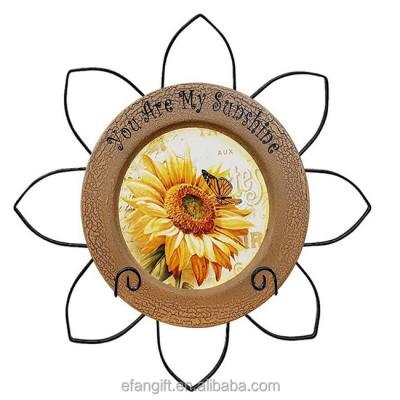 China Display Products Sunflower Shape Iron Wall Mount Plate Hangers for sale