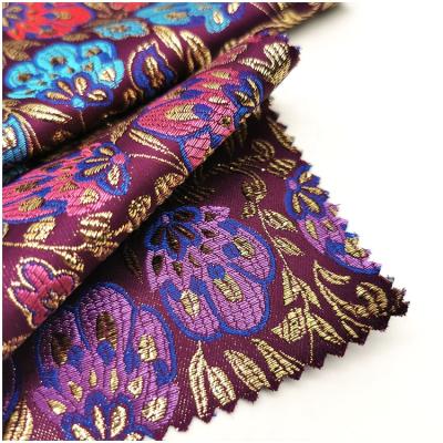 China Customized Gorgeous Jacquard Fabric 90% Polyester 10% Spun Gold Stretch Jacquard Fabric Shrink-Resistant for sale