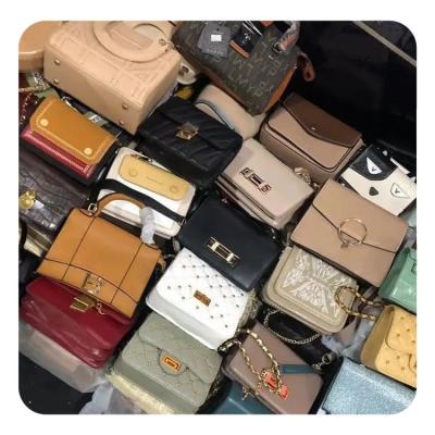 China Branded Inventory Nice Package Brand Bag High Quality Second Hand Used In Bullets Used Shoulder Bags for sale