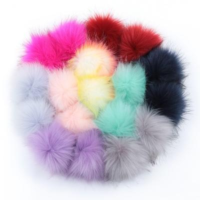 China Cute MOLLE Eco-friendly Raccoon Fur Pompom Faux Fox Fur Ball Imitated Animal Faux Fur Pompom for sale